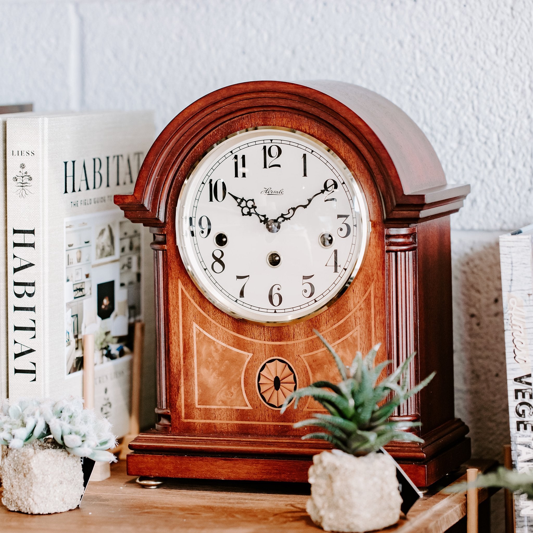 CLEARBROOK Mantel clock